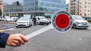 Posto di blocco della Polizia Locale