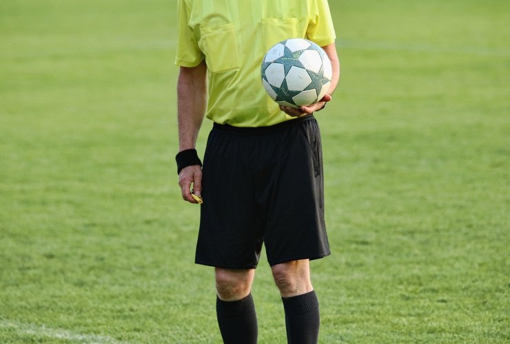 Arbitro di calcio